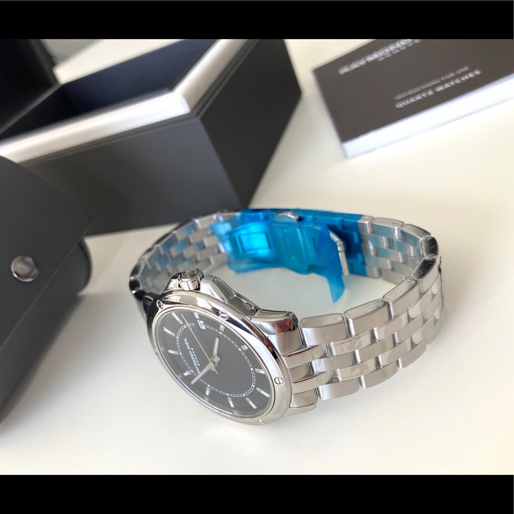 Raymond Weil Tango Stainless Steel Men’s Watch - Picture 3 of 5